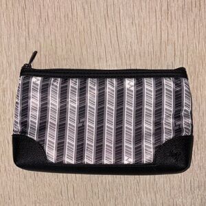 🖤 Lug Tootle Cosmetics Toiletries Makeup Bag. Like new!